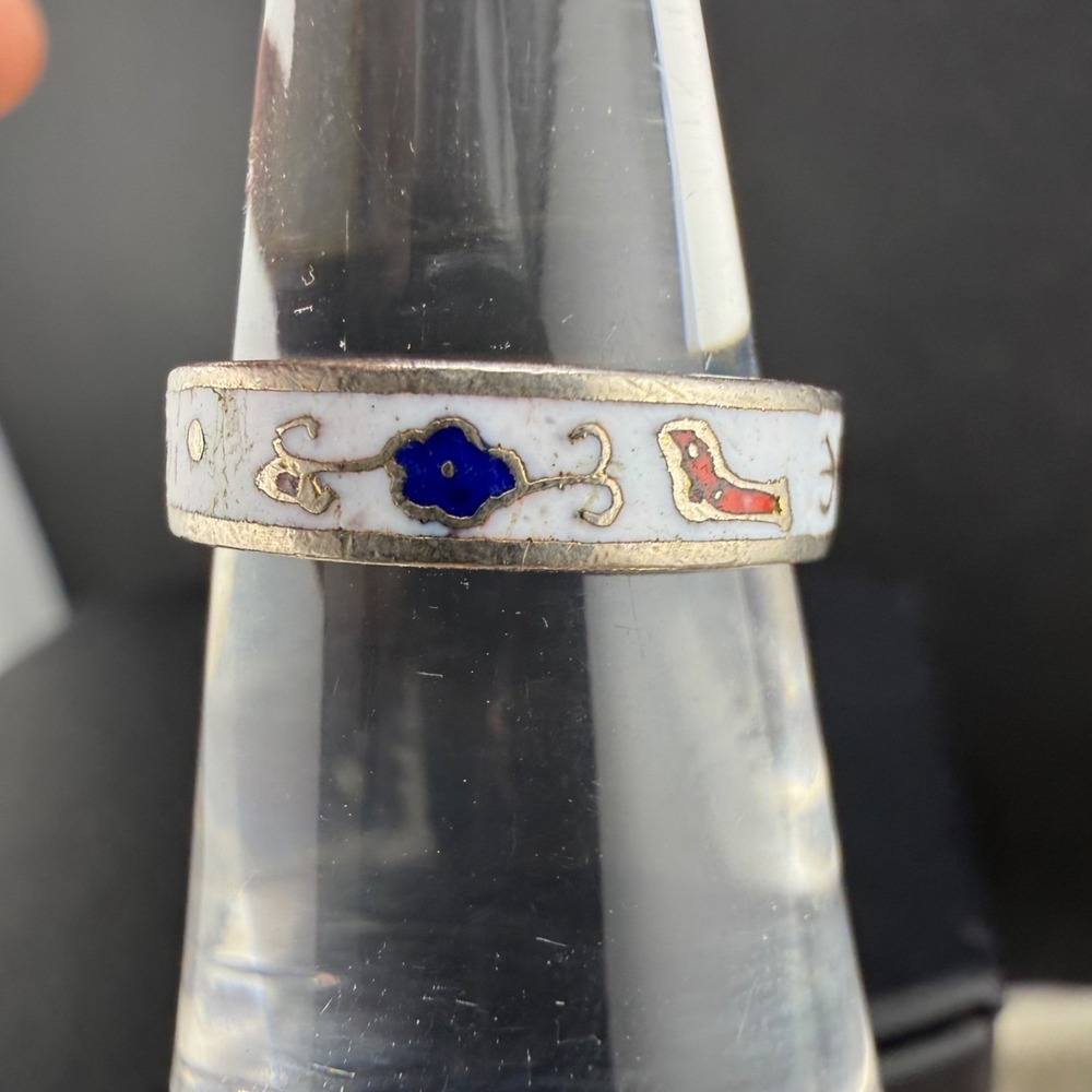 Vintage Cloisonne Enamel White Band Ring  Size 4.75